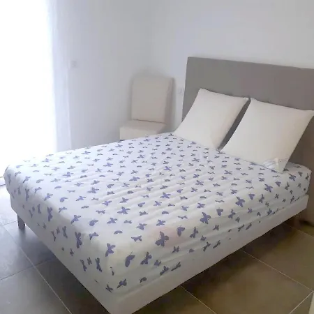 With One Bedroom In Lucciana With Furnished Terrace And Wifi 10 Km From The Beach *